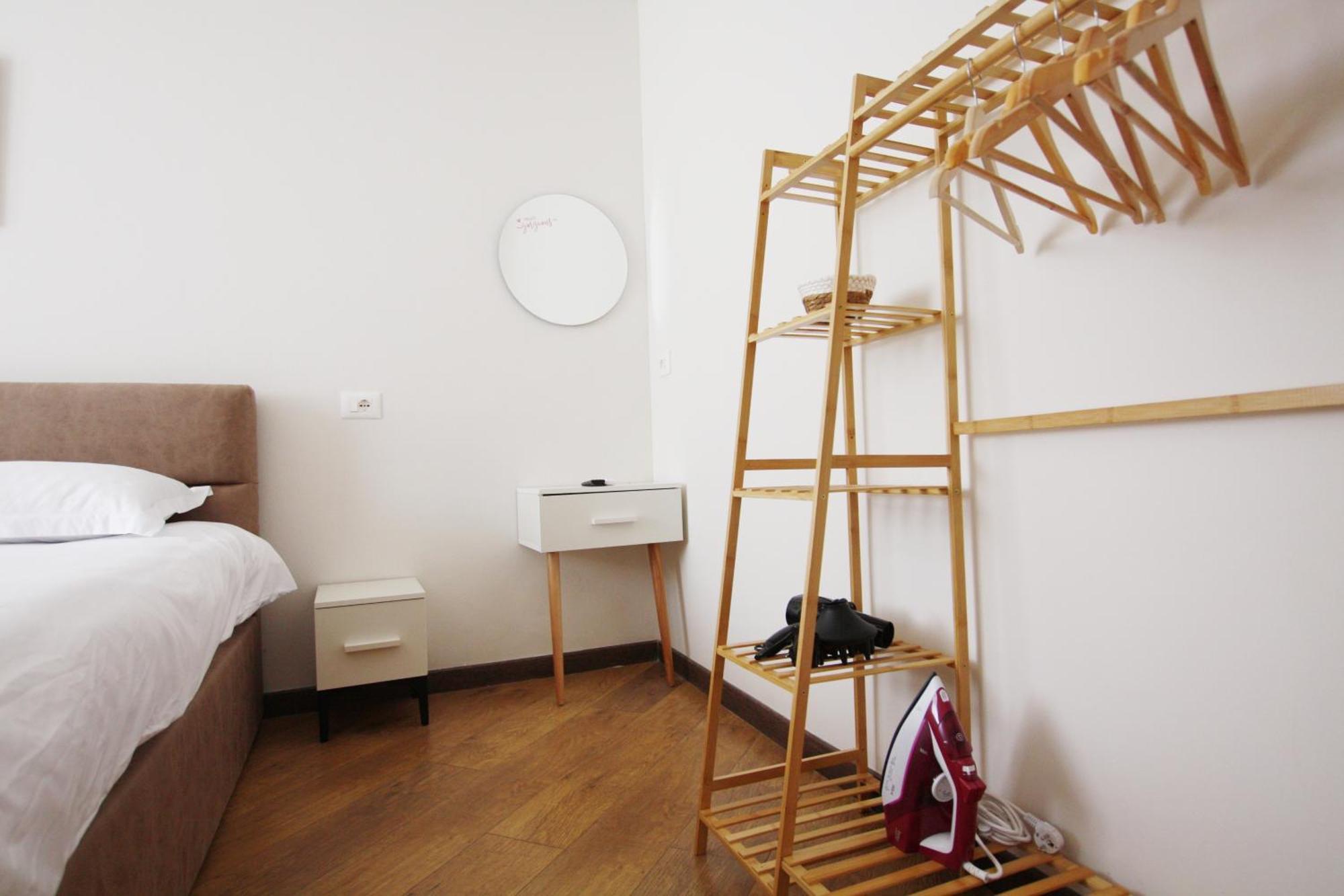 Reve De Hotel Tirana